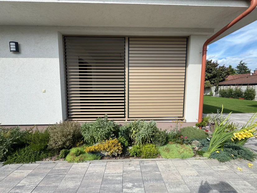 Hliníková lamela falcovaná - Dĺžka AL lamely: 1,2m, Povrchová úprava RAL: Antracit