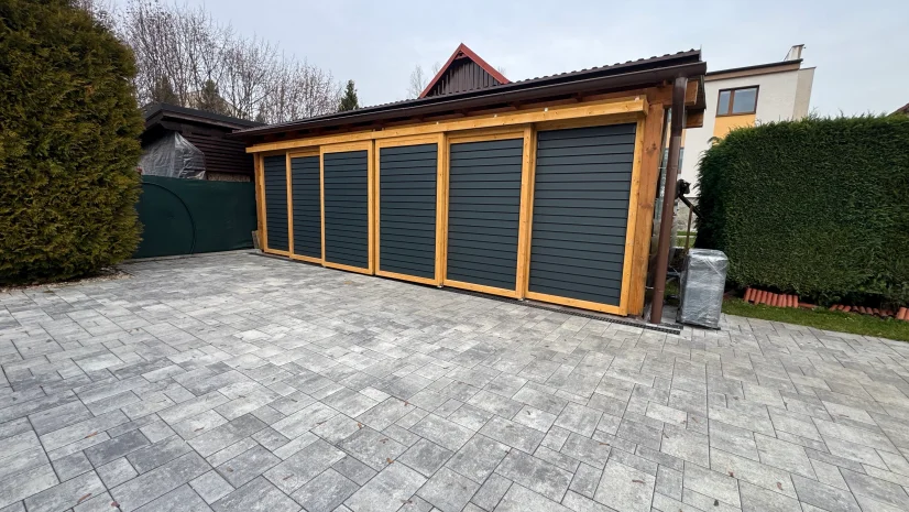 Hliníková lamela Klasik - Povrchová úprava RAL: Antracit, Rozmer: 2m